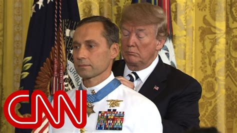 Trump Awards Medal Of Honor To Retired Navy Seal Navy Seals Medal Of