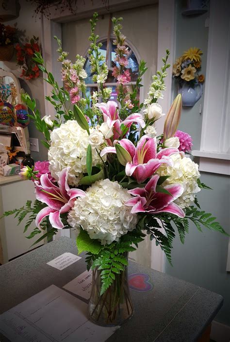Wow With This Arrangement Of Beautiful Stargazer Lilies Hydrangea And