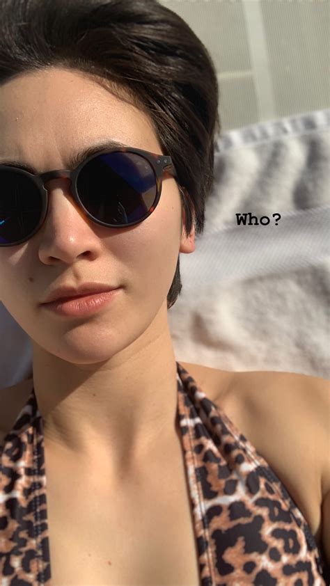 Short Haired Hottie 🔥 Jessicahenwick