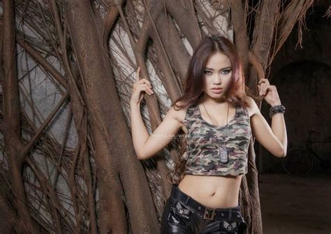 Sexy Army Girls Maya Ningrum Popular Word Galeri Foto Cewek Abg Igo