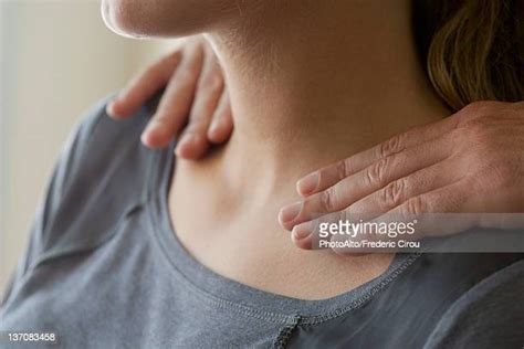 Man With Hands Around Neck Photos Et Images De Collection Getty Images