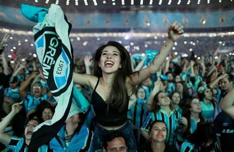 Chegou a hora da fase de grupos da libertadores! GRÊMIO TORCIDA TUMBLER | Historia do futebol, Fotos do ...