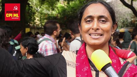 Kavita Krishnan At Joint Protest By Left Parties Against Modis Kashmir Move Youtube