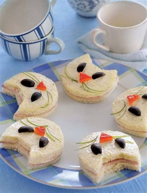 Ten Recipes And Designs For Edible Cats For A Cat Themed Party