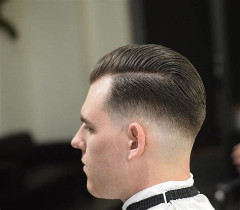 Vintage 1920s men s hairstyles exemplified the refined gentleman. 55 Best 1920's Hairstyles For Men - Classic Looks (2019)