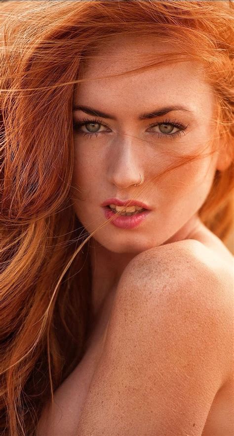 Sultry Redheads Redheads Gorgeous Eyes Red Hair Woman