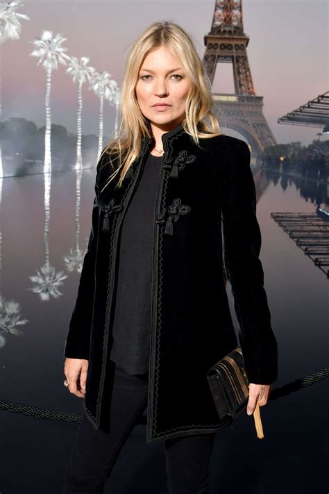 Kate Moss Saint Laurent Fashion Show In Paris 05 Gotceleb