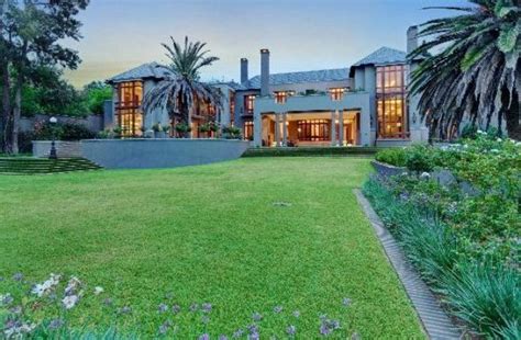 Modern stylish home in the popular golden fields estate. 5 of the most expensive houses in Gauteng