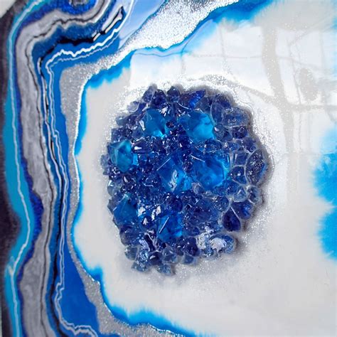 Resin Geodes How To Create Fascinating Resin Geodes And Faux Agates