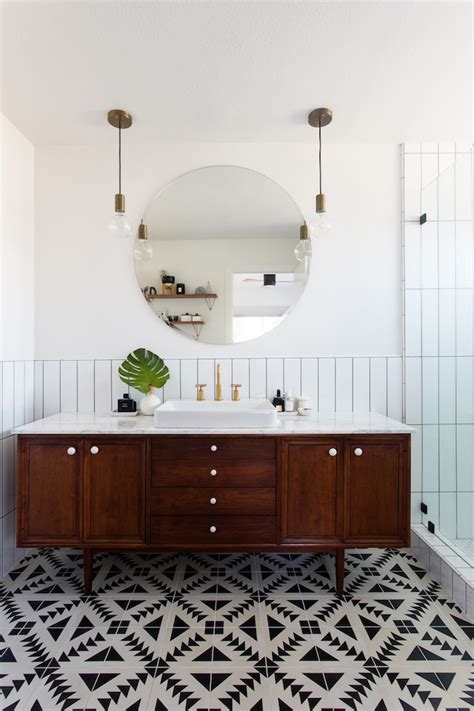 Subway tile became an instant classic when it was introduced in nyc subway stations in the early 1900s. Vertical Tile Is The New Kitchen & Bathroom Trend You Need ...