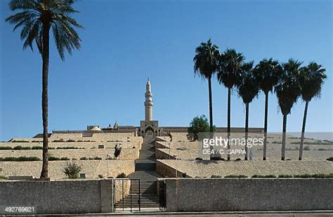 Nabi Yunus Mosque Photos And Premium High Res Pictures Getty Images