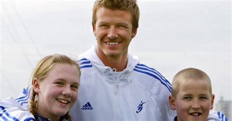 Beckham posted a picture of himself along with pochettino on instagram with the caption: Inspirational moment Harry Kane, then aged 11, meets hero ...