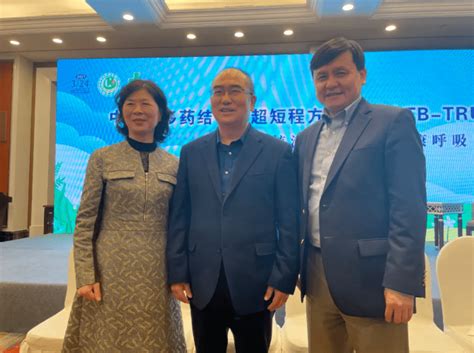 The site owner hides the web page description. 厦门人，新冠疫苗接种开始!张文宏：没打的人会吃亏!_登记