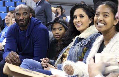 Vanessa Bryant still perseveres after Kobe, Gigi's death | AP News