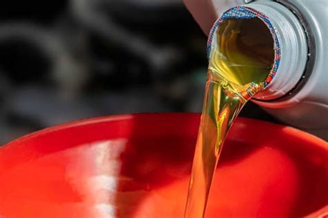 Como E Por Que Usar Aditivo De óleo Diesel Carboroil