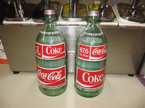 Pair Of 1978 Glass 2 Liter 676 Oz Coca Cola Coke Bottles Collectors
