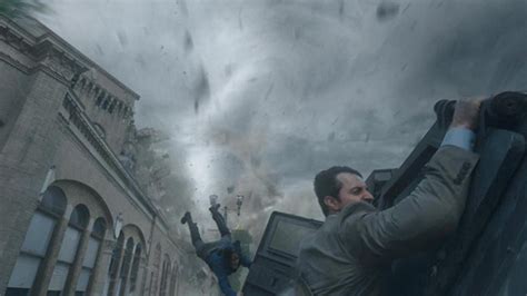 Into the storm 123movies watch online streaming free plot: Into the Storm - Movie Review - The Austin Chronicle