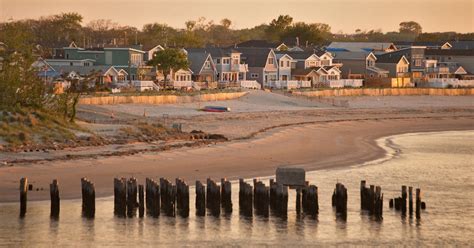 Living In Breezy Point Queens The New York Times