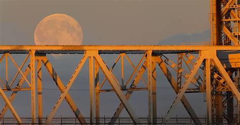 Today Moon And Bridge Imgur