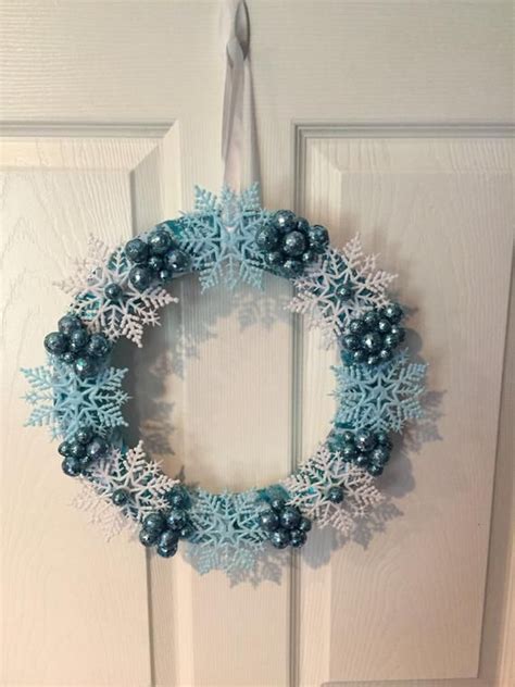 Snowflake Winter Winderland Wreath Etsy Winter Wreath Diy Wreaths