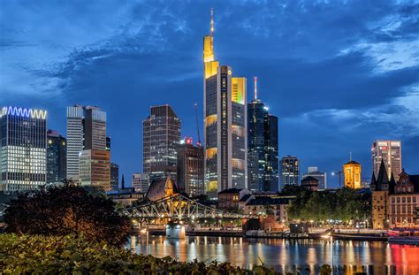 Frankfurt Skyline Foto And Bild Architektur Deutschland Europe