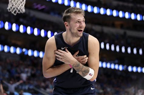 Recital De Luka Doncic En Su Primer Partido De La Temporada En La Nba