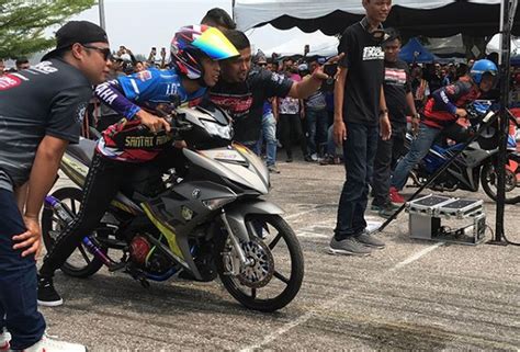 Isteri abam bocey dedah perancangan selepas tempoh edah. Achey Bocey - MotoMalaya.net - Berita dan Ulasan Dunia ...