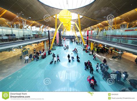 Passengers In Madrid Barajas Airport Editorial Image Image Of Airport