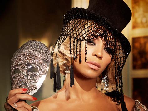 Beyoncés Surprise Album Hits A High Note Onmilwaukee