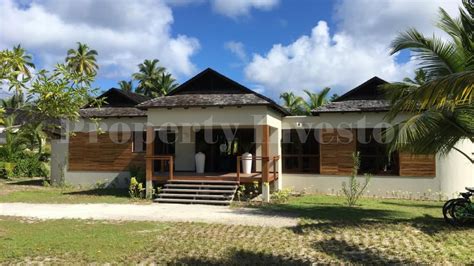 Private 4 Bedroom Luxury Beachfront Villa For Sale On Desroches Island