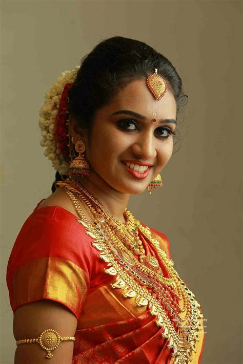 Pin By Syamanoj On Kerala Bride Beautiful Women Naturally Indian