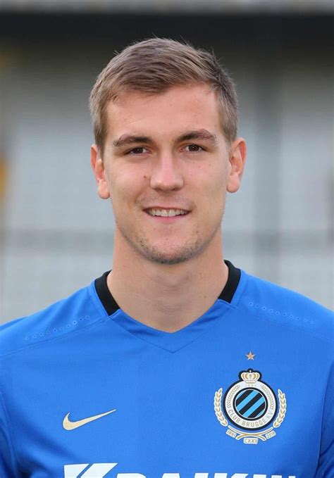 Engels (born 15 september 1994) is a belgian professional footballer who plays as a centre back for premier league club aston villa. Björn Engels (Club Brugge) | Voetballers, Voetbal, Sporter