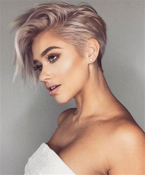 Short hair styles are easy, breezy and completely individual! Fashion short hair 2019-2020 super creative: trends, new ...