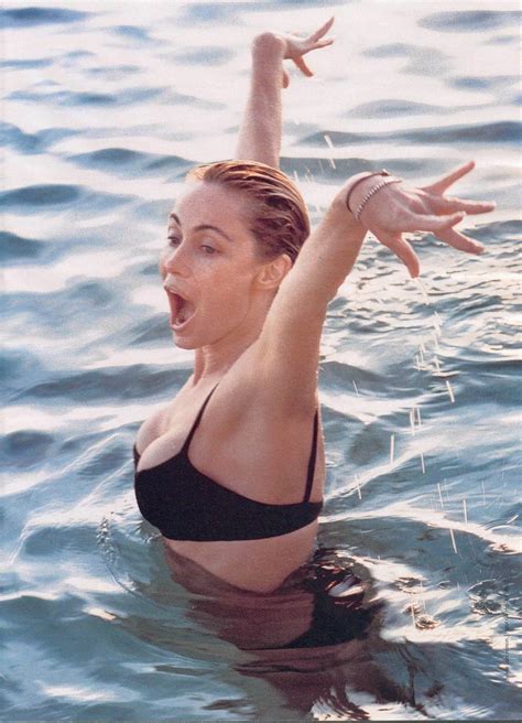 49 Hot Pictures Of Emmanuelle Béart Are Amazingly Beautiful The Viraler