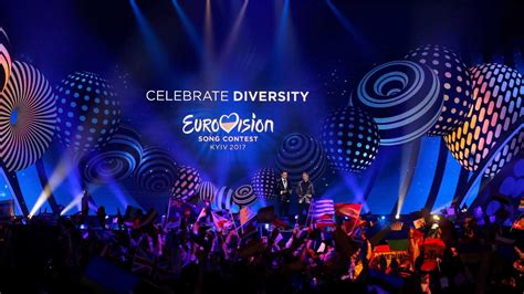 Today, all of the artists competing in festival da canção. Festival Eurovisão - hotéis esgotam com aproximação da data