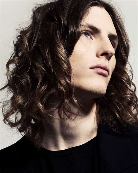 800 x 1204 jpeg 229 кб. Androgynous Models ღ | Long hair styles, Boys with curly hair, Long hair styles men