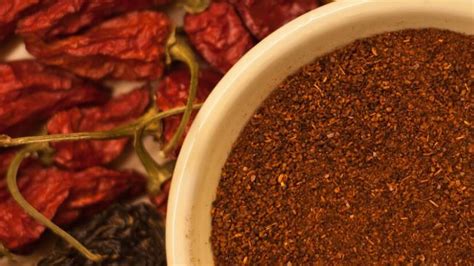 8 Best Ancho Chili Powder Substitutes With Images Asian Recipe