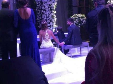 Casamento De Messi Teve Um Beijo Estranho E Danças Ao Estilo Champions