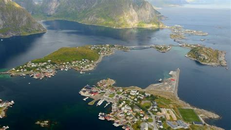 Reine Norway Fishing Village In Moskenesoya Island View
