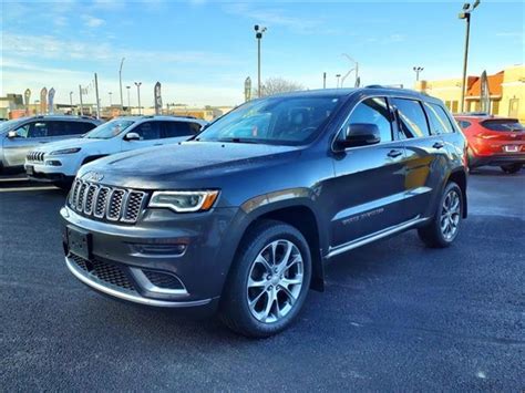 Pre Owned 2019 Jeep Grand Cherokee Summit 4×4 Summit 4dr Suv In St