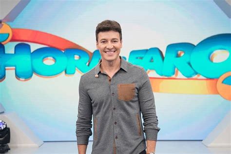 Join facebook to connect with rodrigo altoe and others you may know. Record TV troca direção do programa "Hora do Faro ...