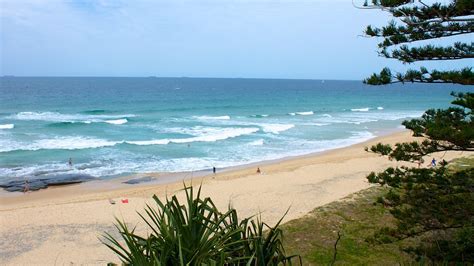 We (my wife & 2 daughters aged 18 &20 & i) stayed in a 2 bedroom apartment facing. Kawana Beach in Caloundra, Queensland | Expedia