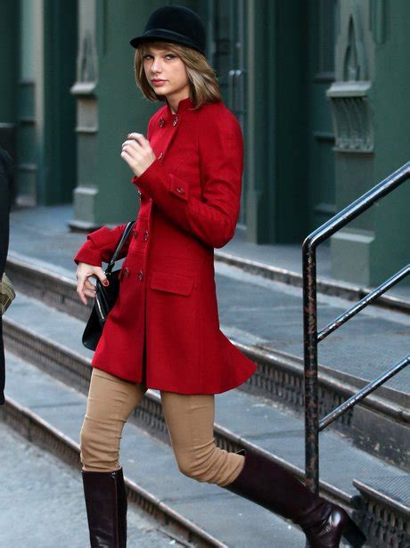 It was all over the place, a fractured mosaic of feelings that somehow all fit together in the end. She's the lady in 'Red'! Taylor Swift heads out in a ...