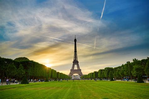Champ de mars, 5 avenue anatole france, 75007 paris. Eiffel Tower - One of the Top Attractions in Paris, France ...