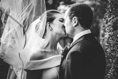 creative wedding photographer 2019 round up creative wedding photographer michelle wood