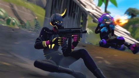 Fortnite Eliminate Opponents By Using Unvaulted Submachine Gun
