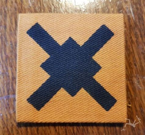 Badge Formation British 18th Infantry Division Ww2 Patch 1053 P Ekm