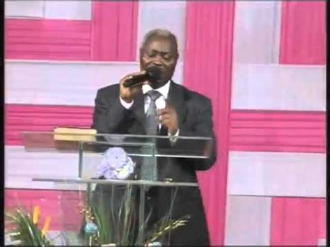 Pastor william kumuyi, last sunday in lagos by some christians claiming to be nigerians very unpalatable and ungodly viewpoint. Pastor W.F Kumuyi's Prayer @ Celebration Service 2012 ...