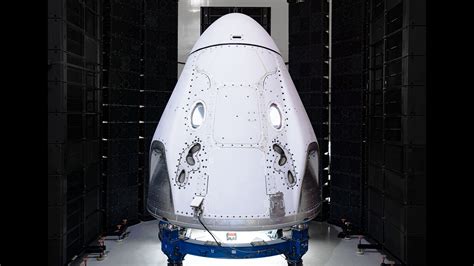 Spacex Dragon Capsule Model Spacex Finally Confirms Dragon Capsule