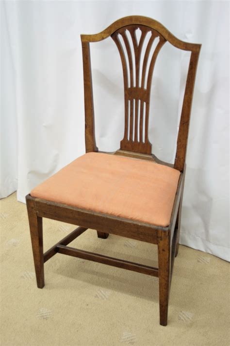 @home dining room & entertaining furniture has a wide range of choices available for any room in your home. Six Georgian Mahogany Dining Chairs For Sale | Antiques ...